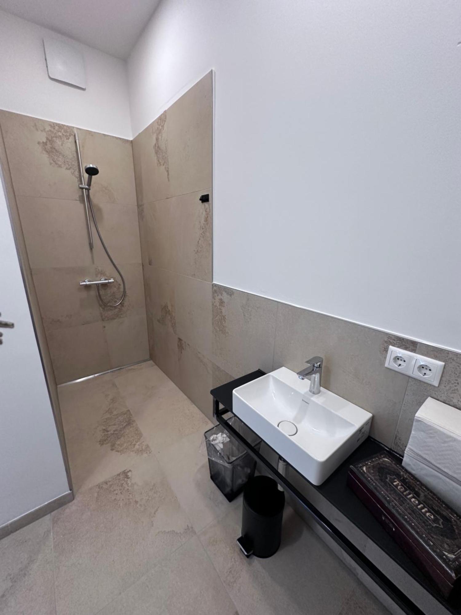 Rilke Apartments Линц Экстерьер фото
